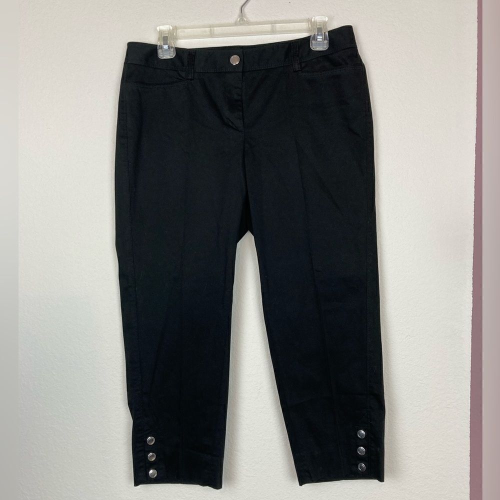 White House Black Market Black Slim Capri w/ snap legs cute!